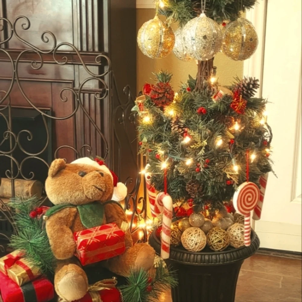 Vintage Set of (4)-Twinkling Light Reflecting Christmas Ball Shaped Ornaments